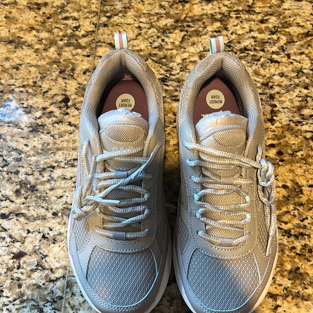 RYKA Grey Standout Sneakers Shoes Women’s Size 8.5 Wide-Brand New - Picture 6 of 10